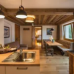 Doff-sotta Apartment *